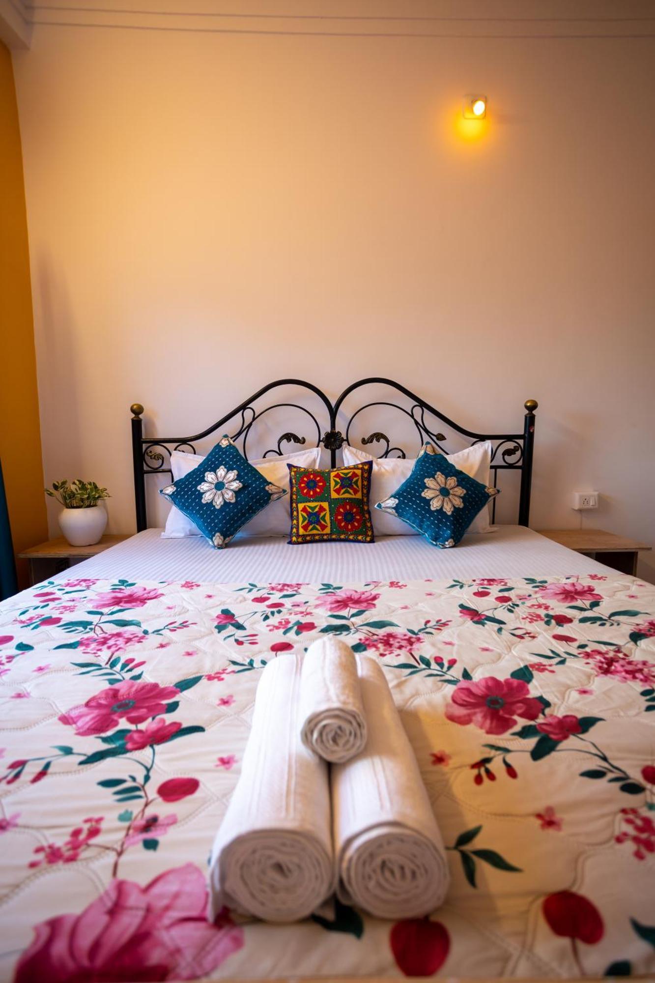 אודייפור Krishna Stay Guest House מראה חיצוני תמונה