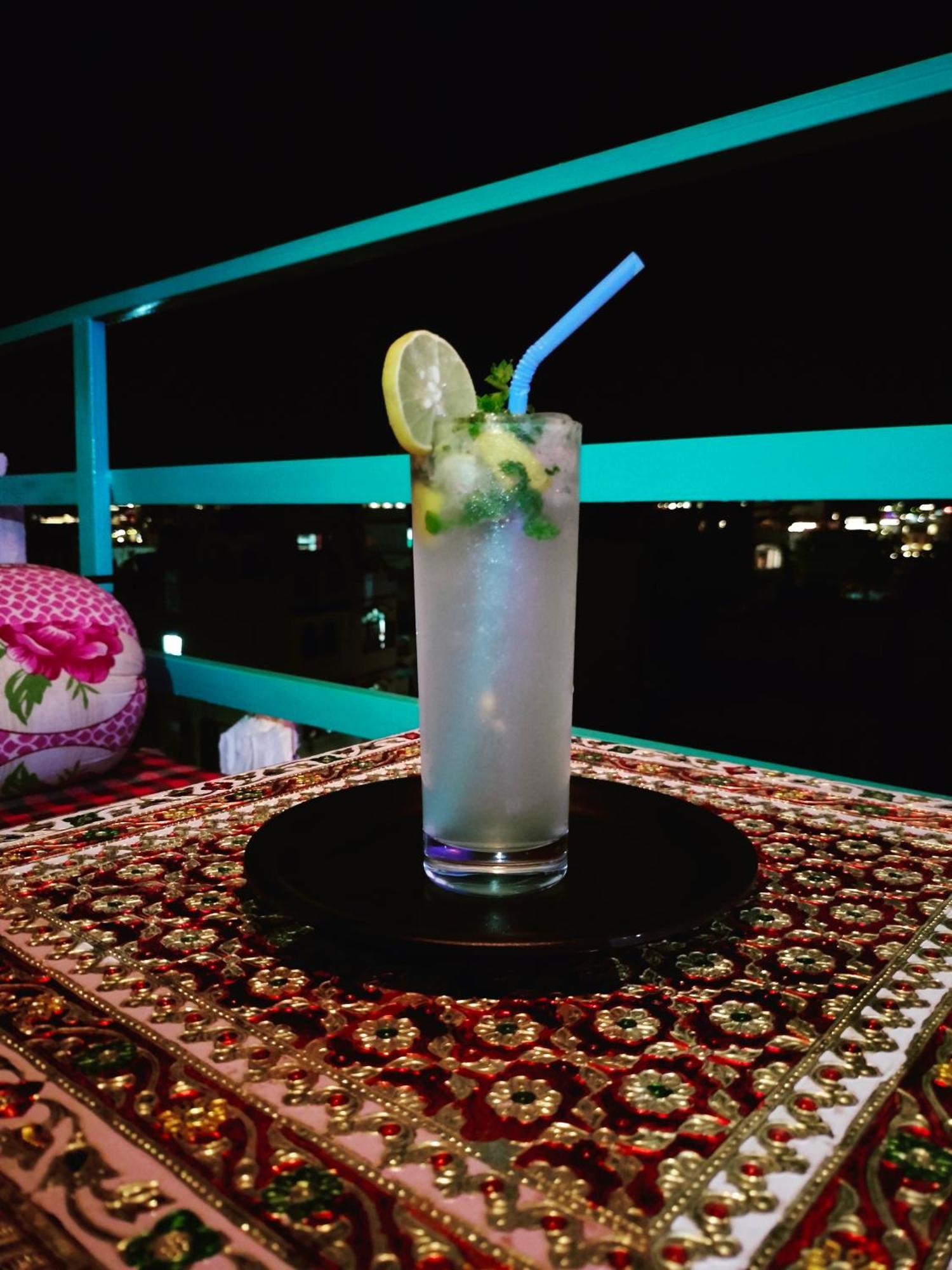אודייפור Krishna Stay Guest House מראה חיצוני תמונה